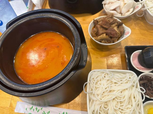 十秒到米線引領(lǐng)餐飲新時(shí)代 幫助更多人成功